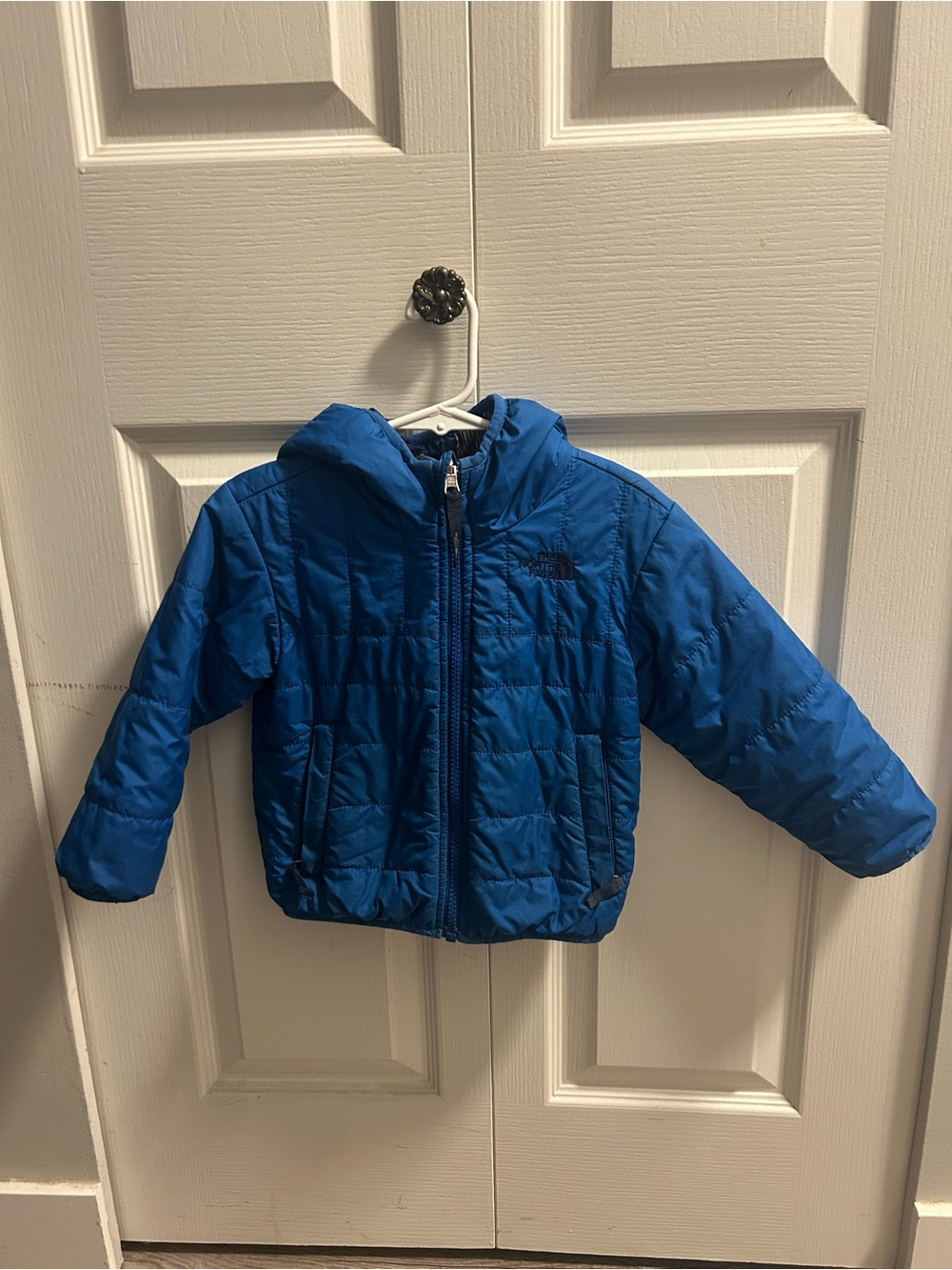 The North Face Kids Royal Blue Hooded Puffer Jacket